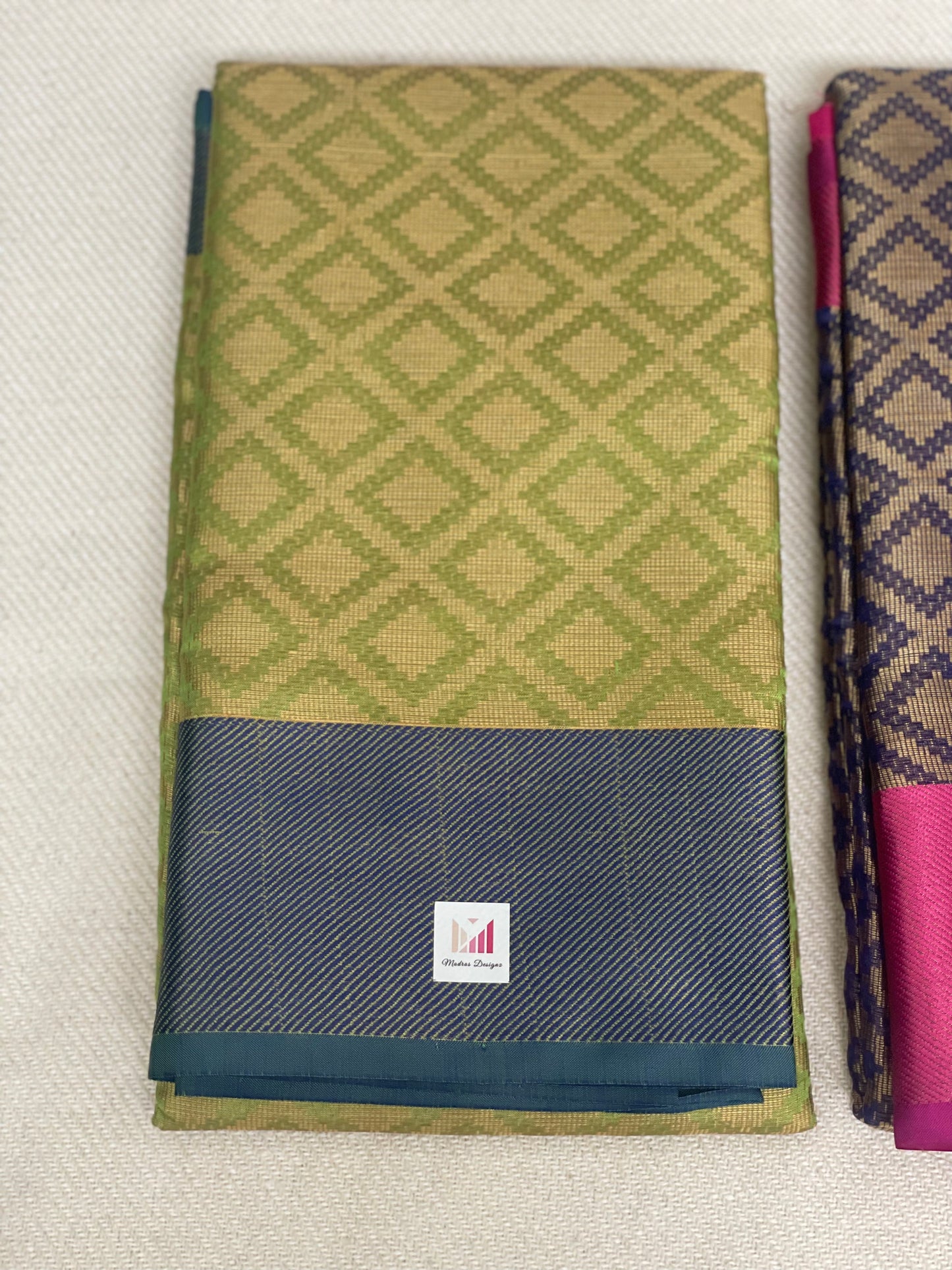 Banarasi Soft Silk Saree With Contrast Pallu And Blouse