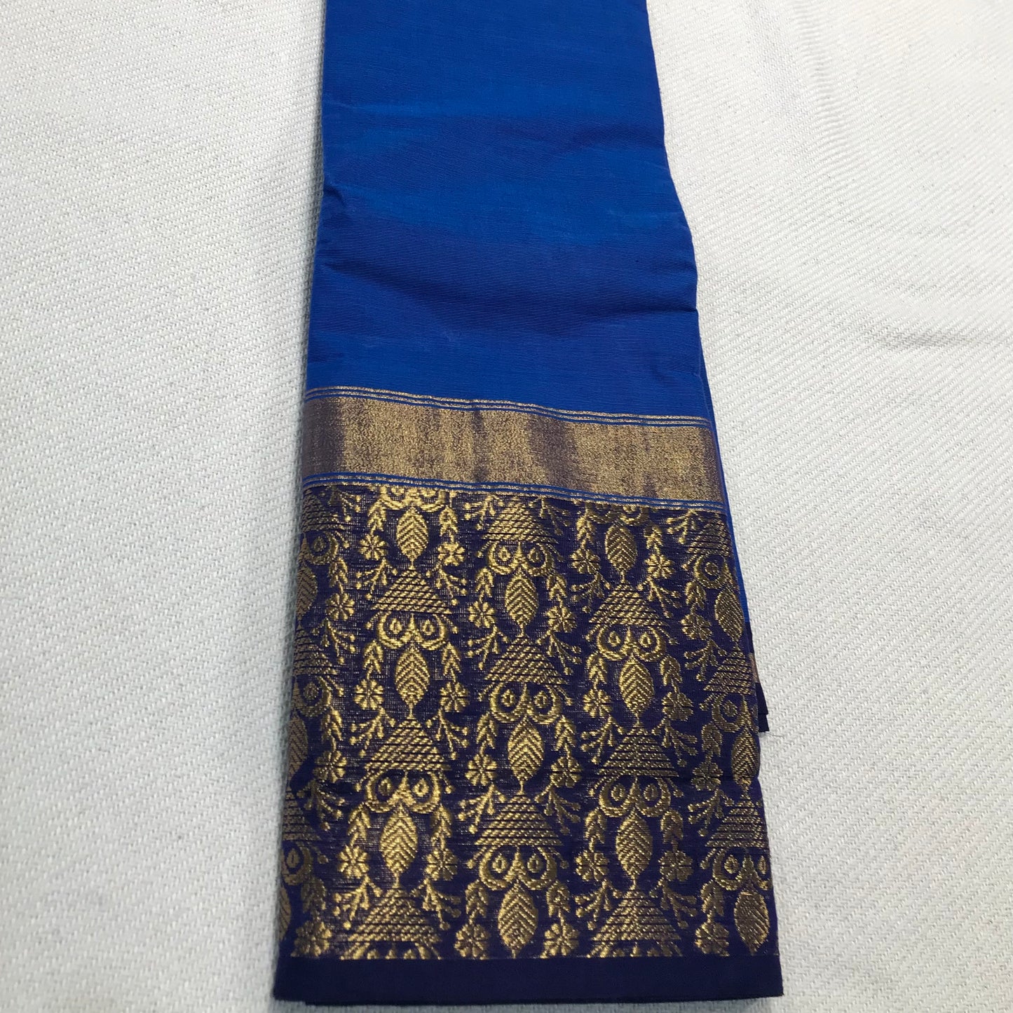 Pure Handloom Cotton Saree with separate blouse piece