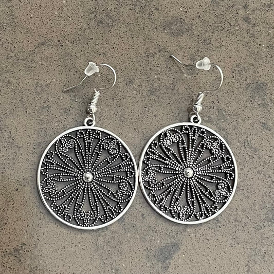 Women’s Retro Antique Silver Drop Earrings