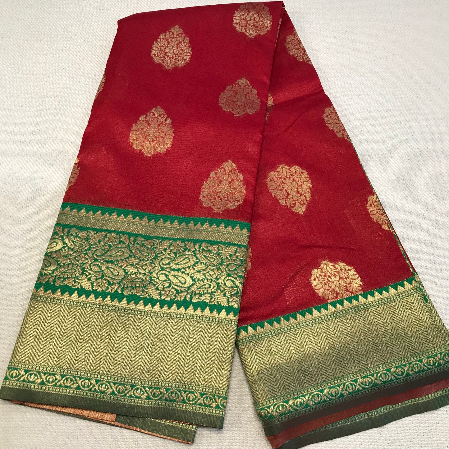 Red Art silk Banarasi saree