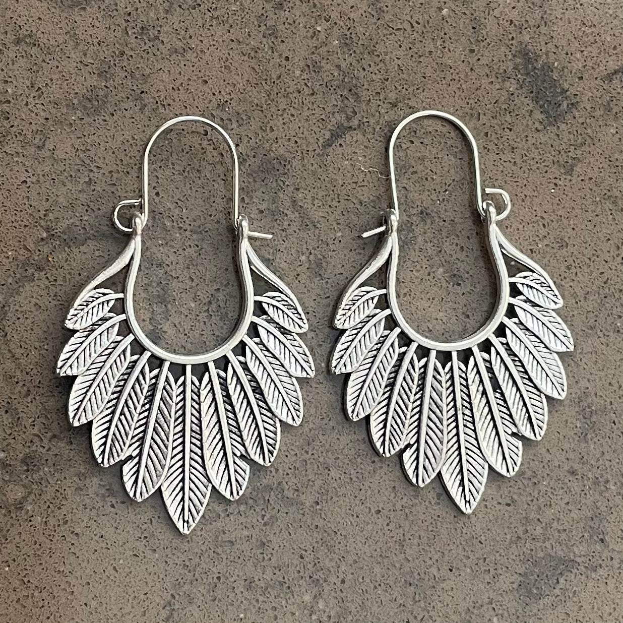 Women’s Retro Antique Silver Drop Earrings