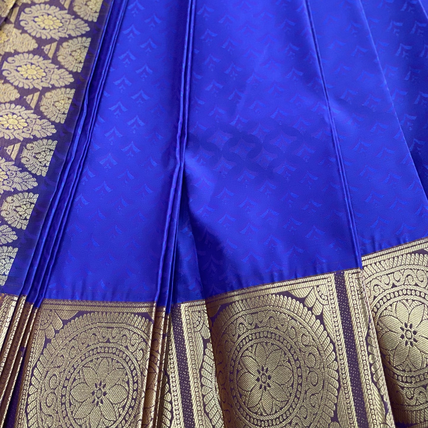 Blue Handwoven soft silk saree