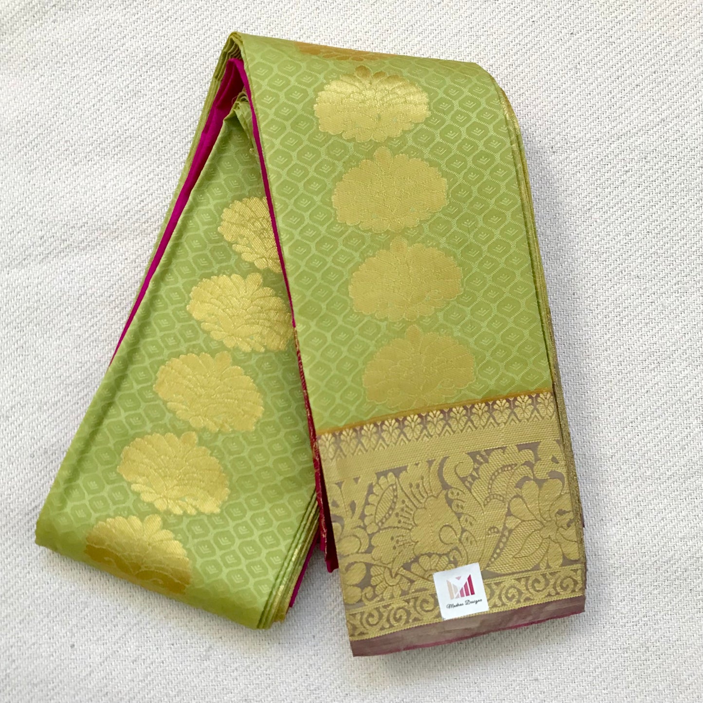 Green Handwoven soft silk saree